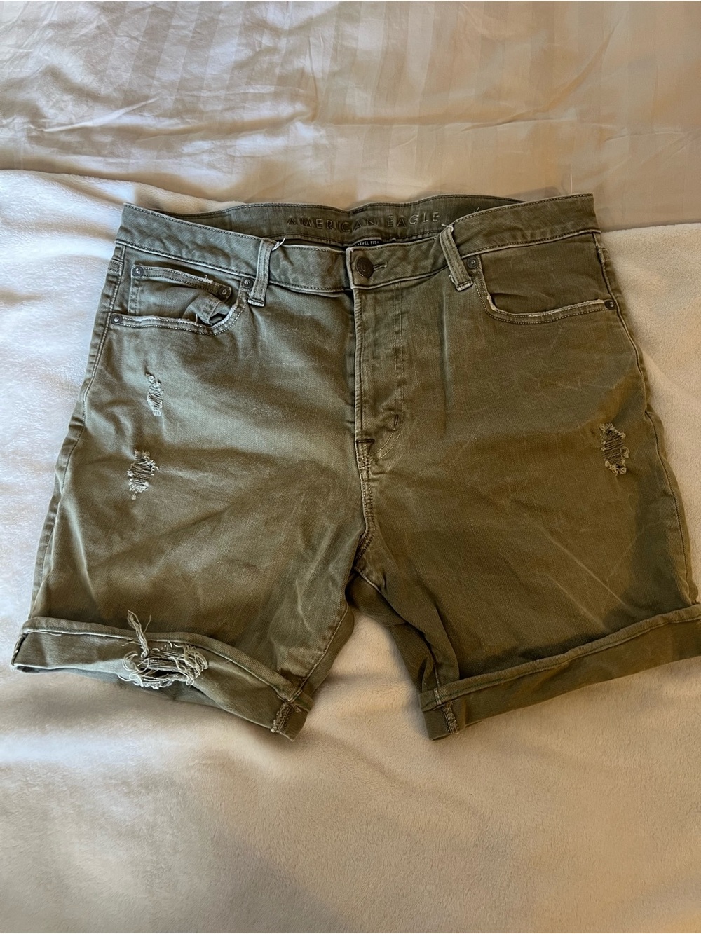 American Eagle Outfitters cotton Women's Olive Green Distressed Shorts size 36